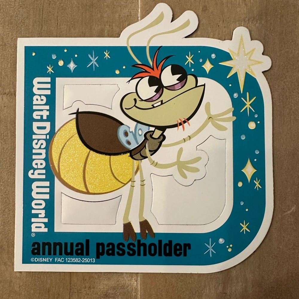 Disney Annual Passholder Magnet 2025 featuring Ray